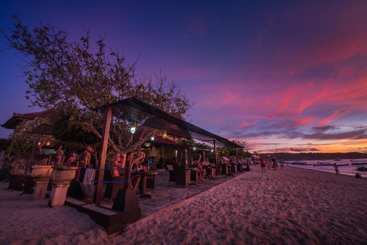 Puri Nusa Beach Hotel Lembongan Exteriör bild